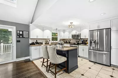23 Dorchester Street, Wilmington, MA 01877 - Photo 13