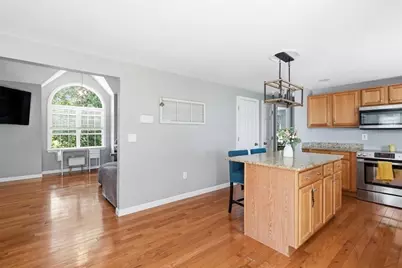 51 Avenue A St, Wareham, MA 02571 - Photo 9