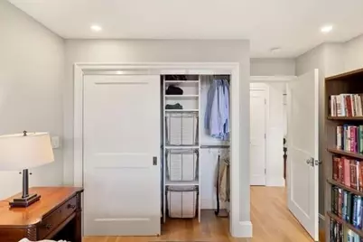 9 Hawthorne Pl #14H, Boston, MA 02114 - Photo 27