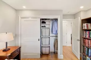 9 Hawthorne Pl, Boston, MA 02114 - Photo 27
