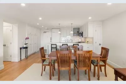 9 Hawthorne Pl #14H, Boston, MA 02114 - Photo 13