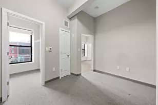 57 Pleasant St, Worcester, MA 01609 - Photo 7