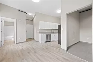 57 Pleasant St, Worcester, MA 01609 - Photo 3