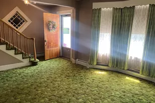 33 Dewey, Methuen, MA 01844 - Photo 3