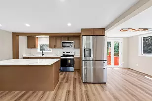 89 Goodale St, Haverhill, MA 01830 - Photo 3