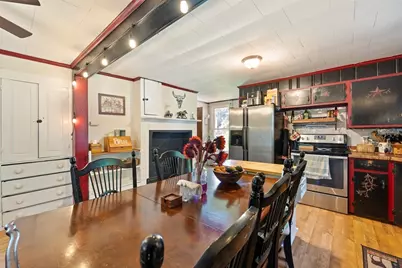 291 N Main St, North Brookfield, MA 01535 - Photo 17