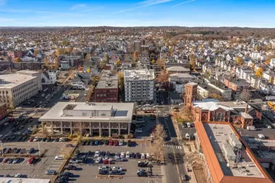 585 Essex St #627, Lynn, MA 01901 - Photo 15