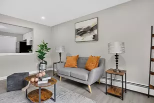 924 Main St, Woburn, MA 01801 - Photo 3