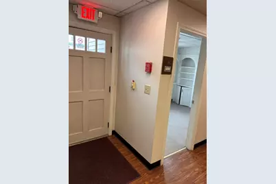 46 West Broadway #1st fl, Derry, NH 03038 - Photo 17