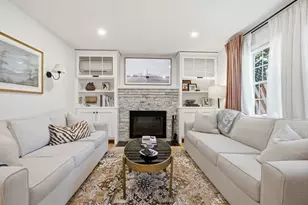 2 Captiva Rd, Walpole, MA 02081 - Photo 3