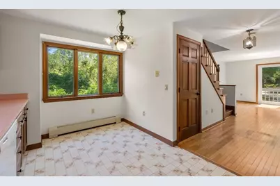 32 Acushnet Rd, Mattapoisett, MA 02739 - Photo 9