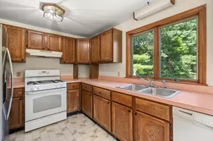 32 Acushnet Rd, Mattapoisett, MA 02739 - Photo 11