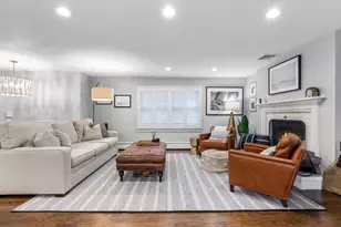 11 Taft St, Marblehead, MA 01945 - Photo 5