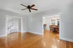 109-1/2 Franklin St, Stoneham, MA 02180 - Photo 5