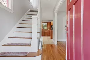 109-1/2 Franklin St, Stoneham, MA 02180 - Photo 3