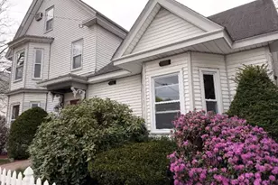 46 W Broadway, Derry, NH 03038 - Photo 1
