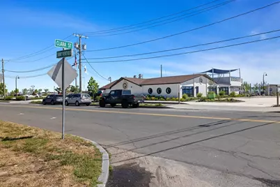 96-98 Clara St, New Bedford, MA 02744 - Photo 41