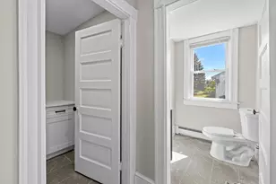 96-98 Clara St, New Bedford, MA 02744 - Photo 13