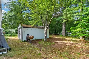542 Wanoosnoc Rd, Fitchburg, MA 01420 - Photo 15