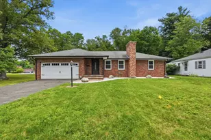 87 Laurel Rd, West Springfield, MA 01089 - Photo 1