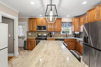 179 Pilgrim Ave, Worcester, MA 01604 - Photo 7