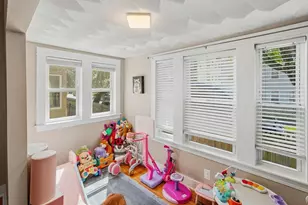 179 Pilgrim Ave, Worcester, MA 01604 - Photo 17