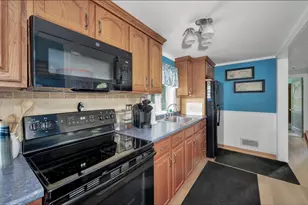 73 Green St, Abington, MA 02351 - Photo 13