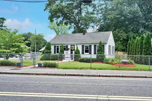 73 Green St, Abington, MA 02351 - Photo 3