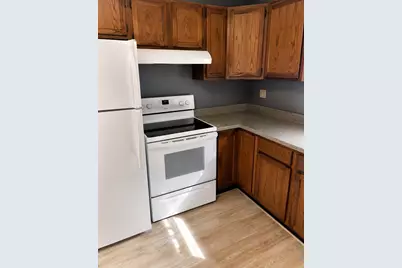 96 Brook St #96, Holyoke, MA 01040 - Photo 1