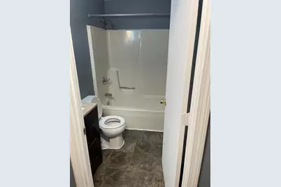 96 Brook St #96, Holyoke, MA 01040 - Photo 7