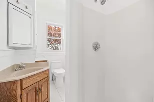 79 Bacon St, Winchester, MA 01890 - Photo 19