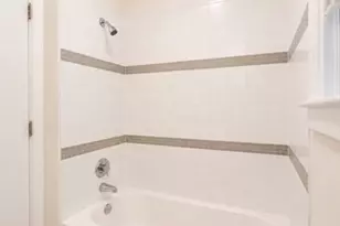 128 Shawmut St, Chelsea, MA 02150 - Photo 7