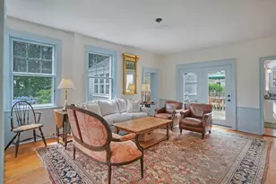 124 Main St, Tisbury, MA 02568 - Photo 11