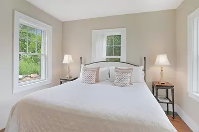 124 Main St., Tisbury, MA 02568 - Photo 19