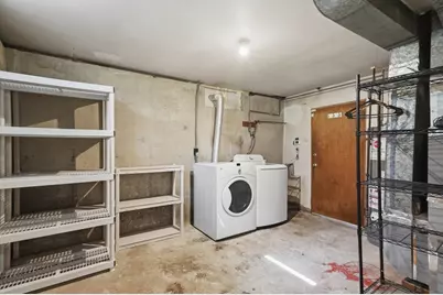 560 Middle St, Weymouth, MA 02189 - Photo 31