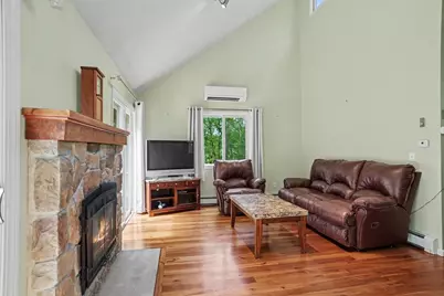 7 Daniels Road, Mendon, MA 01756 - Photo 13