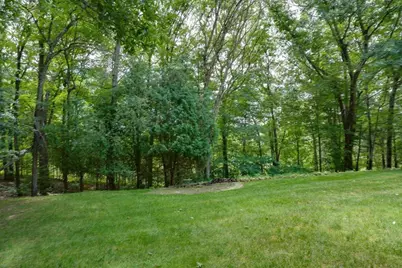 7 Daniels Road, Mendon, MA 01756 - Photo 5