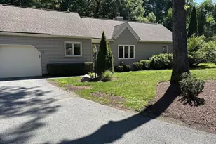 7 Astra, Wayland, MA 01778 - Photo 1