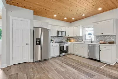 22 Bliss Street, Taunton, MA 02780 - Photo 13