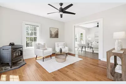 22 Bliss Street, Taunton, MA 02780 - Photo 5