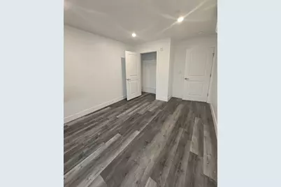 585 Essex Street #213, Lynn, MA 01901 - Photo 9
