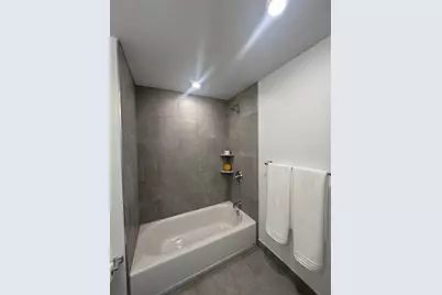585 Essex Street #607, Lynn, MA 01901 - Photo 7