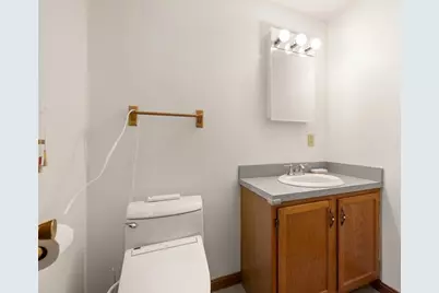 58 Roosevelt Rd, Wilmington, MA 01887 - Photo 17