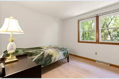 58 Roosevelt Rd, Wilmington, MA 01887 - Photo 19