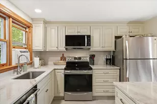 205R Middleboro Rd, Freetown, MA 02717 - Photo 19