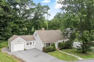 14 Meadow Ln, Worcester, MA 01602 - Photo 1