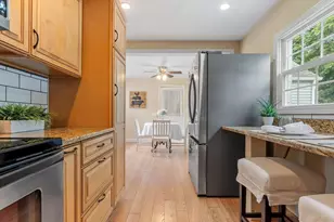 14 Meadow Ln, Worcester, MA 01602 - Photo 9