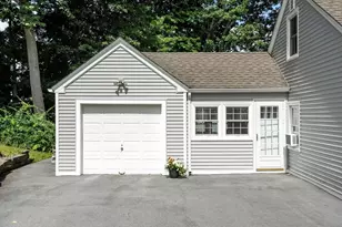 14 Meadow Ln, Worcester, MA 01602 - Photo 31