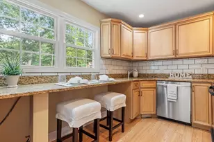 14 Meadow Ln, Worcester, MA 01602 - Photo 11