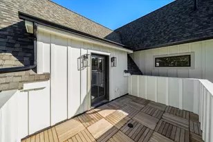 33 Harbor View Park, Milton, MA 02186 - Photo 25